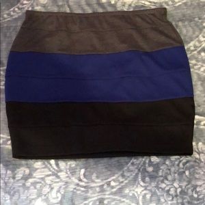 3 toned mini skirt